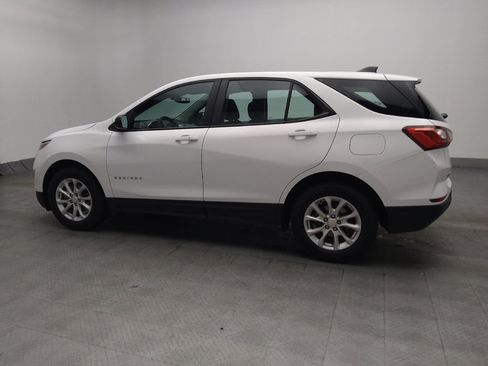 Used 2021 Chevrolet Equinox LS FWD image 3
