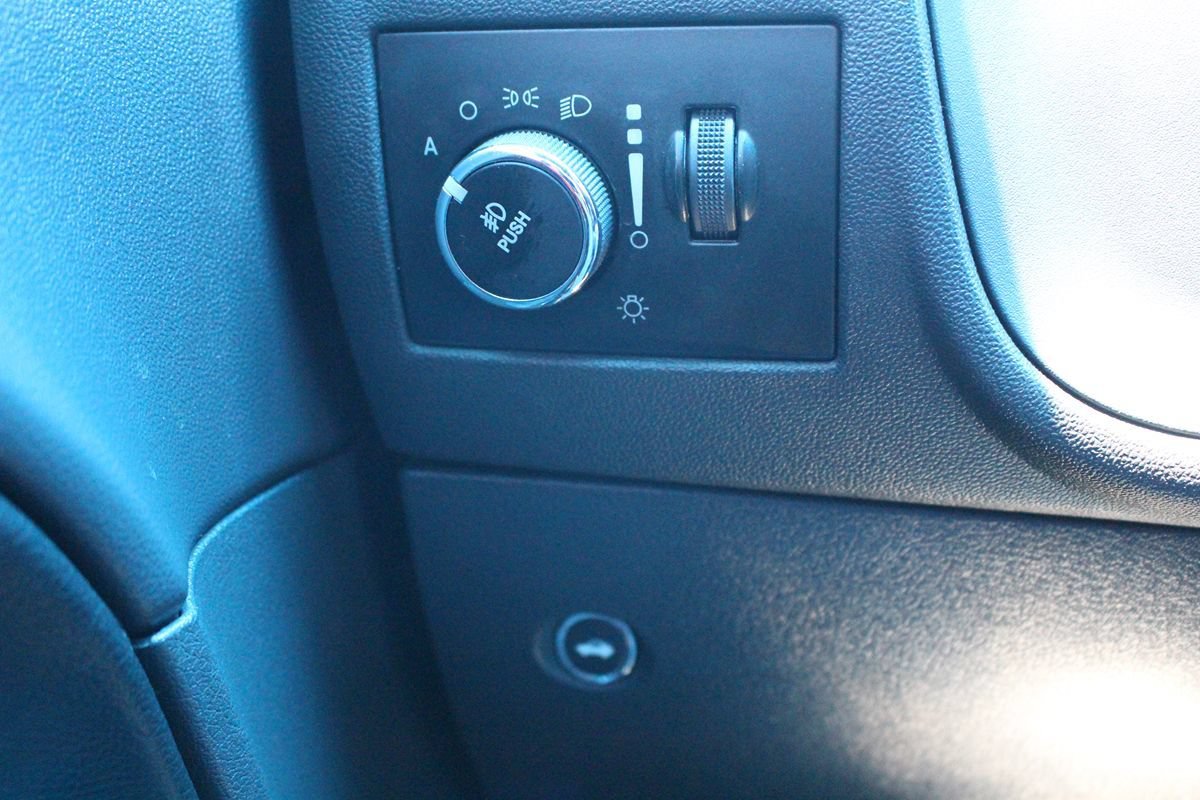 Used 2013 Dodge Challenger R/T w/ Sound Group II RWD image 25
