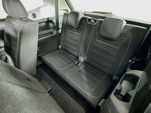 Used 2024 Volkswagen Tiguan S FWD image 27
