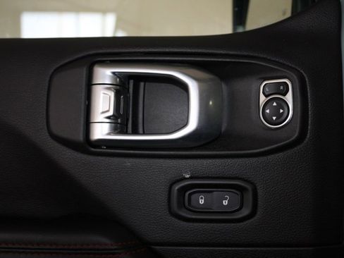 Certified 2024 Jeep Wrangler Unlimited Rubicon image 11