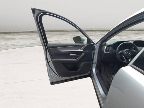 Certified 2024 MAZDA CX-90 3.3 Turbo w/ Premium Package image 12