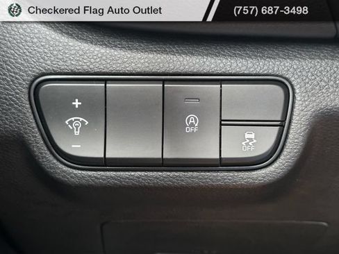 Used 2024 Kia Seltos EX AWD/4WD image 25