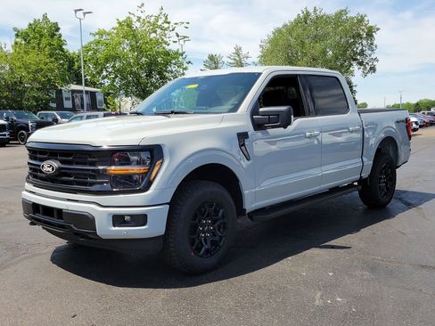 New 2026 Ford F150 XLT w/ Equipment Group 302A MID AWD/4WD image 8