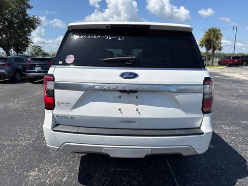 Used 2021 Ford Expedition Platinum AWD/4WD image 4
