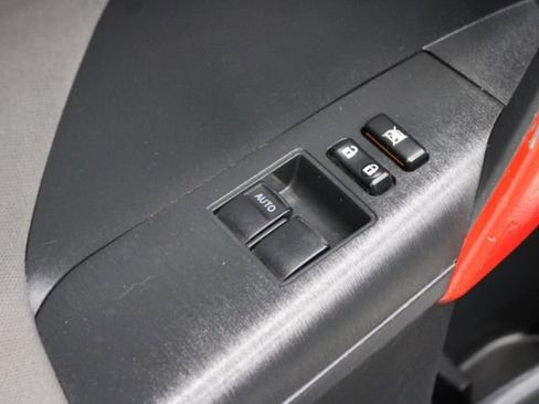 Used 2011 Scion tC Sports Coupe 6-Spd AT image 9