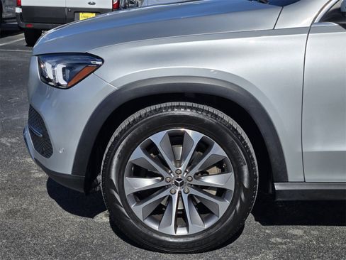 Used 2021 Mercedes-Benz GLE 350 4MATIC image 8