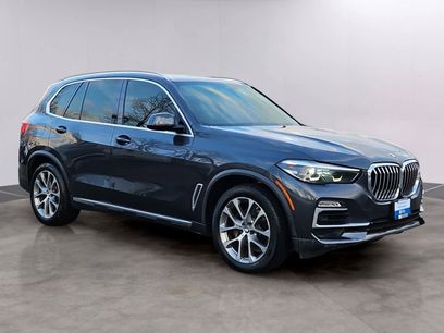 Used 2019 BMW X5 xDrive40i w/ Premium Package 2