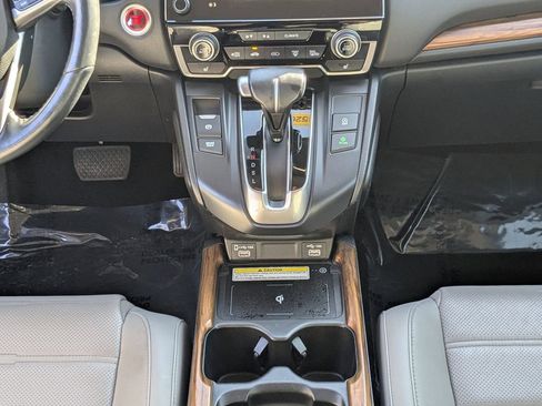 Used 2020 Honda CR-V Touring image 25