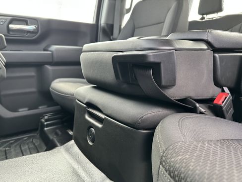 Certified 2024 Chevrolet Silverado 2500 W/T image 20