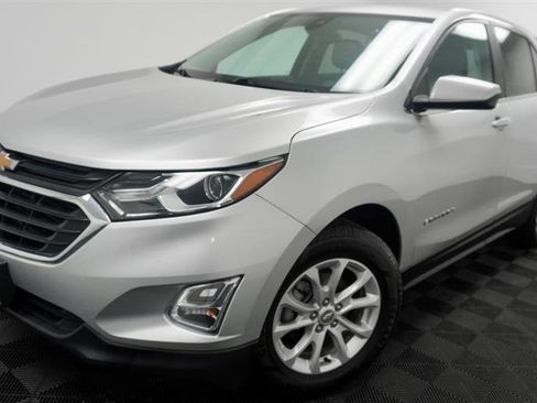 Used 2021 Chevrolet Equinox LT w/ LPO, Floor Liner Package image 42