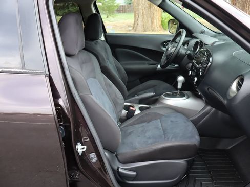 Used 2015 Nissan Juke SV AWD/4WD image 22