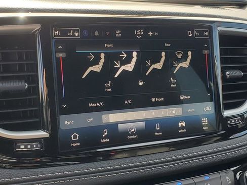 New 2026 Chrysler Pacifica Select image 18