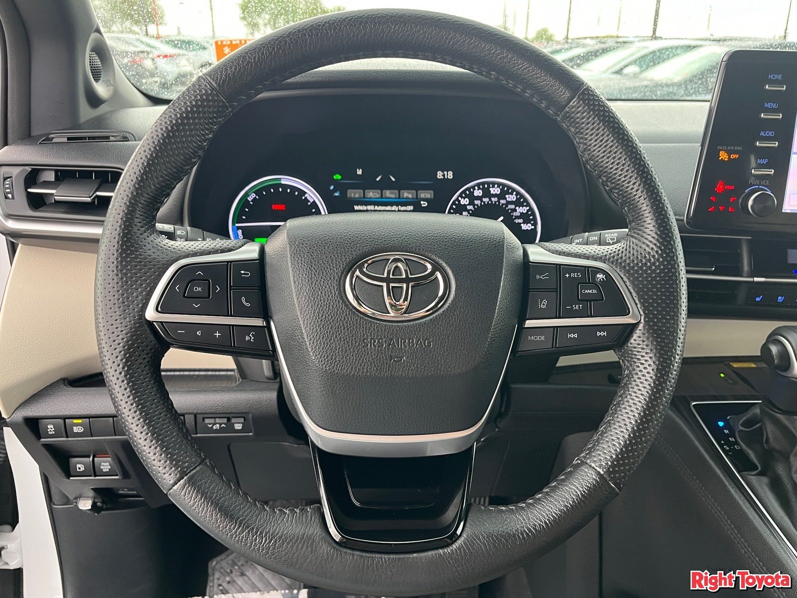Certified 2023 Toyota Sienna Limited FWD image 22
