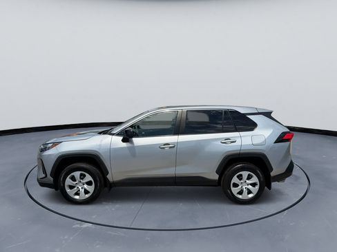 Used 2023 Toyota RAV4 LE FWD image 5
