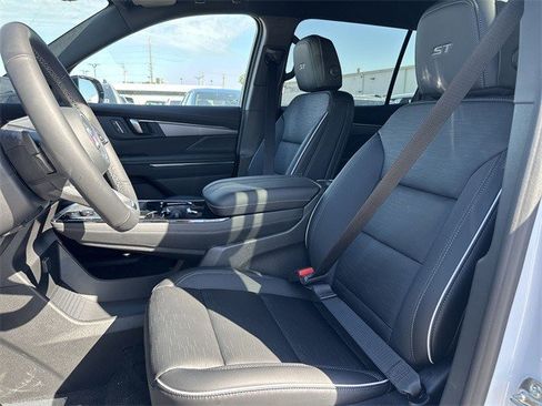 New 2026 Buick Enclave Sport Touring w/ Power Package image 11