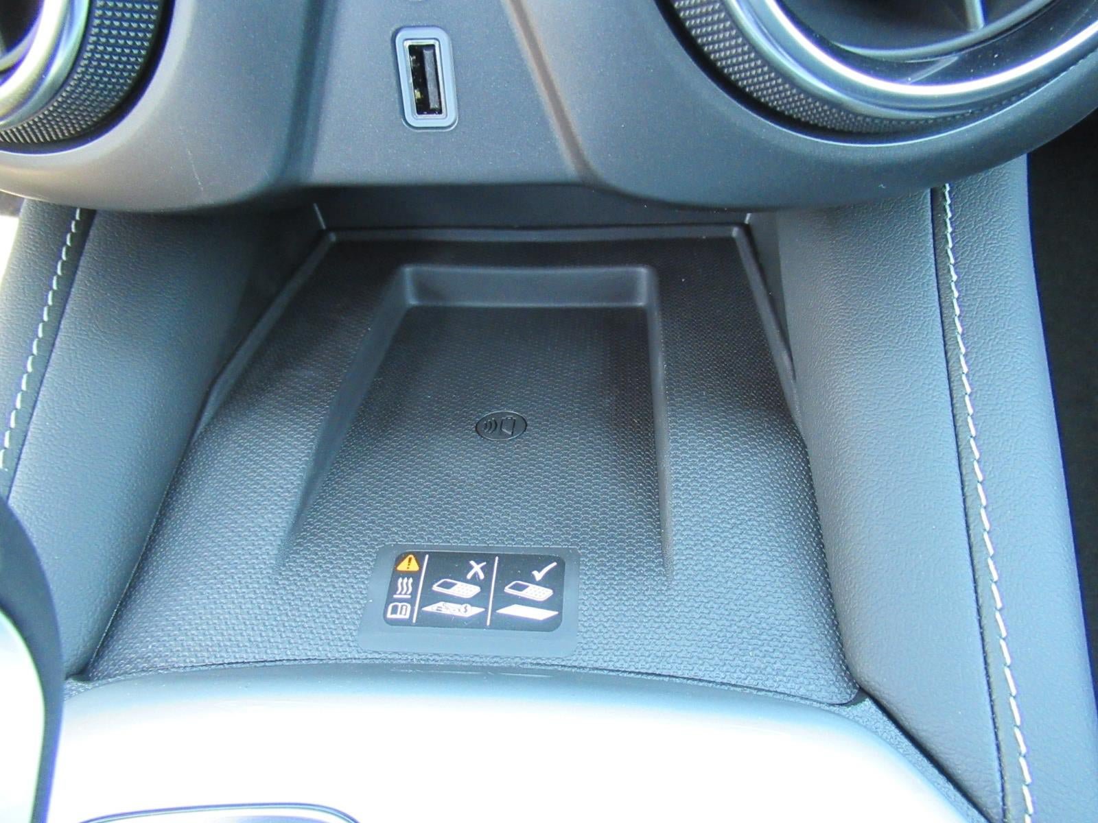 New 2026 Chevrolet Blazer LT w/ Convenience Package FWD image 19
