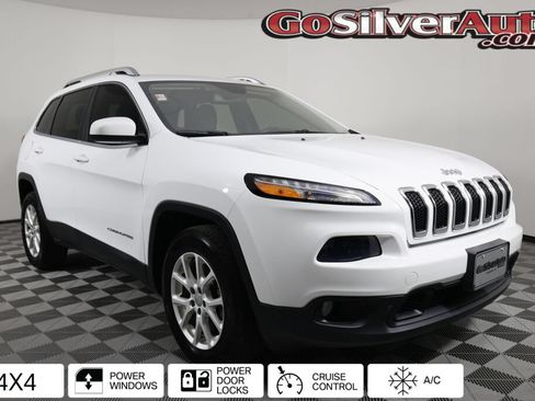 Used 2015 Jeep Cherokee Latitude w/ Cold Weather Group AWD/4WD image 1
