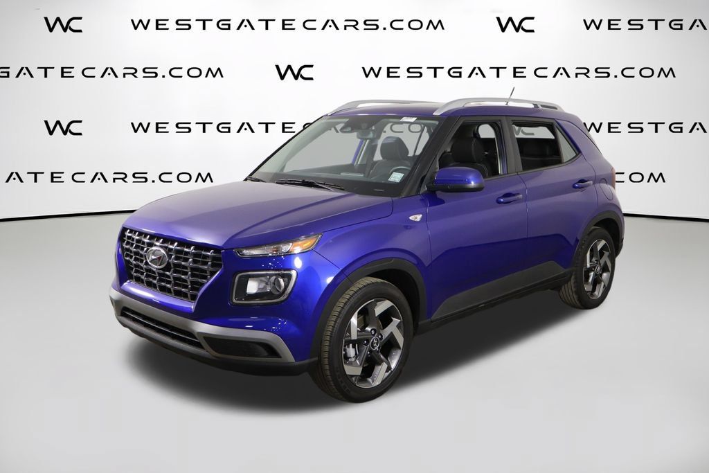 Used 2025 Hyundai Venue SEL FWD 360° Tour