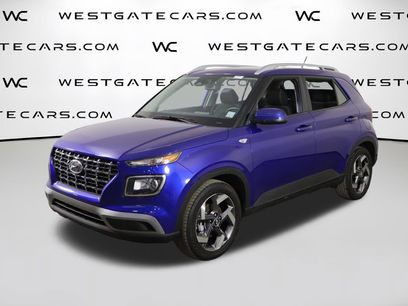 Used 2025 Hyundai Venue SEL