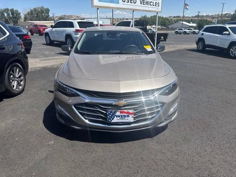 Used 2024 Chevrolet Malibu LS FWD image 1