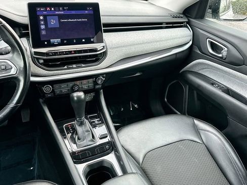 Certified 2022 Jeep Compass Latitude w/ Convenience Group image 21