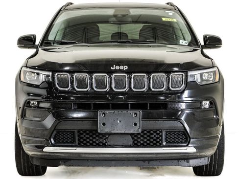 Used 2022 Jeep Compass Limited w/ Elite Group AWD/4WD image 2