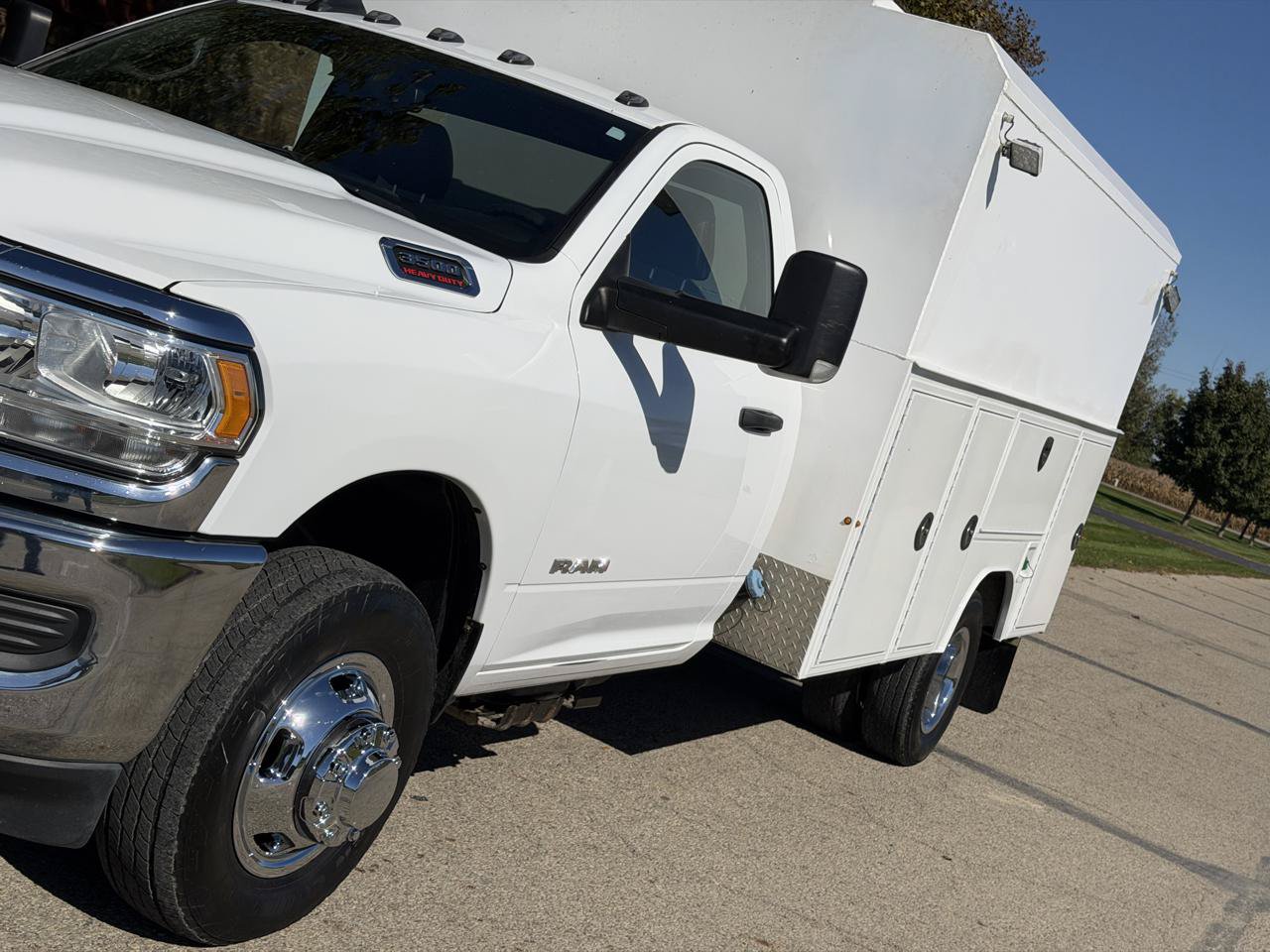 Used 2021 RAM 3500 Tradesman w/ Chrome Appearance Group AWD/4WD image 11