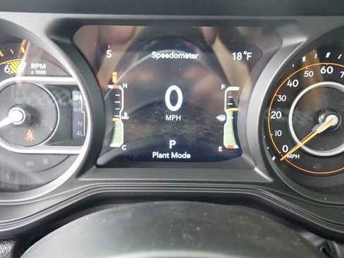 New 2025 Jeep Wrangler Sahara w/ Safety Group image 21