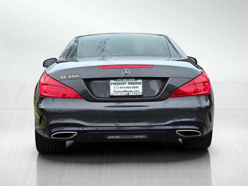 Used 2019 Mercedes-Benz SL 550 image 6