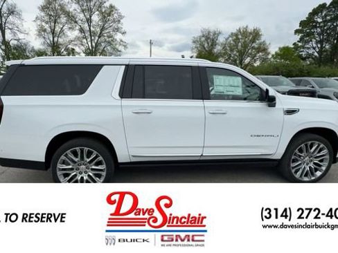 New 2026 GMC Yukon XL Denali w/ Denali Reserve Package AWD/4WD image 9