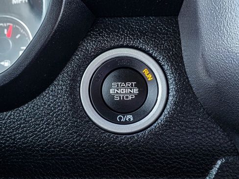 Used 2022 RAM 1500 Big Horn image 25