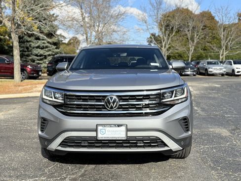 Used 2022 Volkswagen Atlas Cross Sport SE image 8