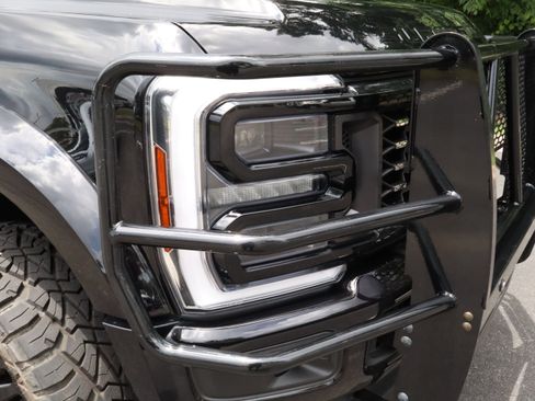 Used 2025 Ford F450 Platinum w/ FX4 Off-Road Package AWD/4WD image 11