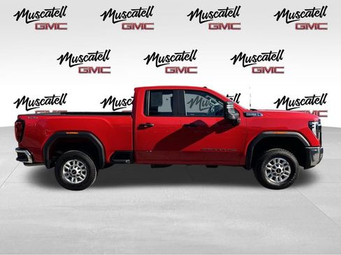 Used 2025 GMC Sierra 2500 Pro w/ Convenience Package image 4