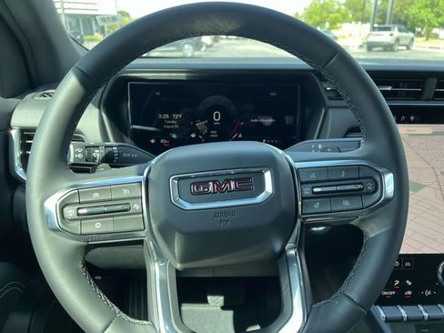 New 2026 GMC Terrain Elevation image 18