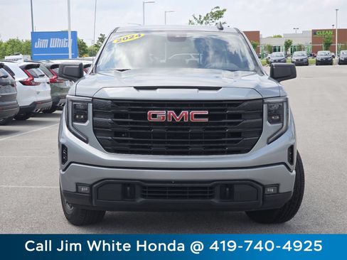 Used 2024 GMC Sierra 1500 Elevation AWD/4WD image 16