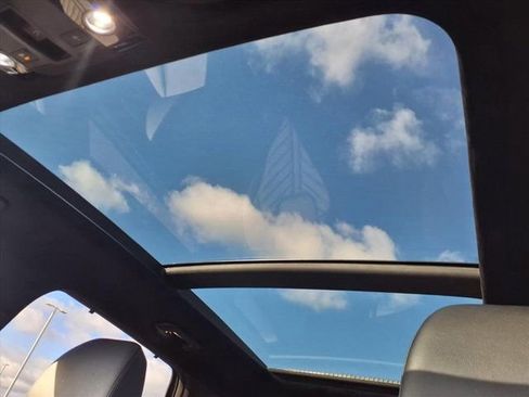 Certified 2024 Kia Sorento SX Prestige image 22