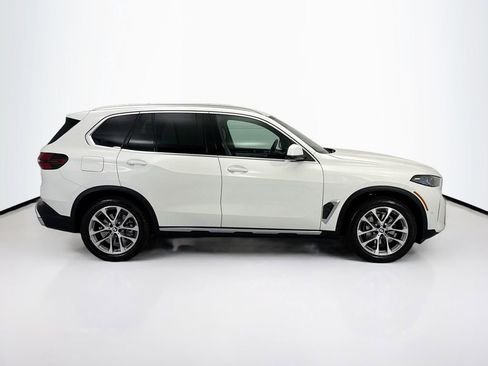 Certified 2026 BMW X5 xDrive40i w/ Premium Package AWD/4WD image 4