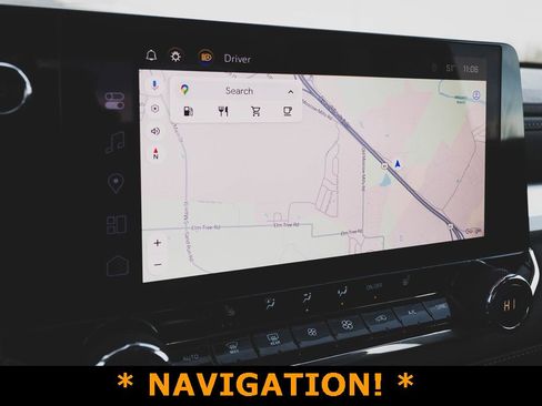 Used 2024 Chevrolet Colorado LT w/ LT Convenience Package III image 3