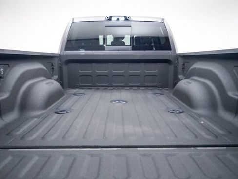Used 2025 RAM 2500 Laramie AWD/4WD image 9