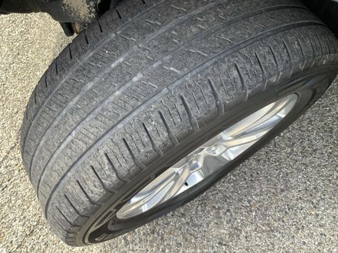 Used 2020 Ford F150 Platinum w/ Equipment Group 701A Luxury image 22