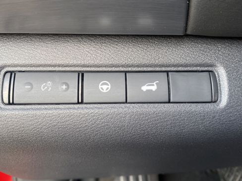 Used 2023 Nissan Pathfinder SL AWD/4WD image 20