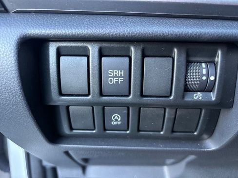 Certified 2022 Subaru Forester Premium AWD/4WD image 16
