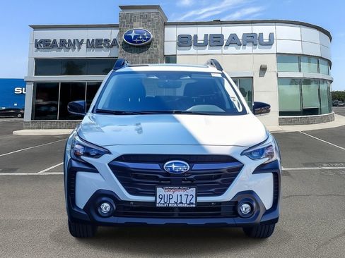 Certified 2025 Subaru Outback Premium image 2