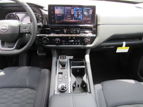New 2026 Nissan Pathfinder SV AWD/4WD image 17