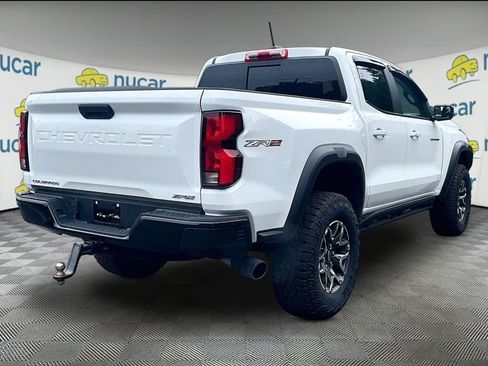 Used 2024 Chevrolet Colorado ZR2 AWD/4WD image 7