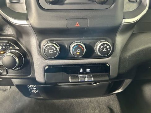 Used 2022 RAM 1500 Big Horn image 24