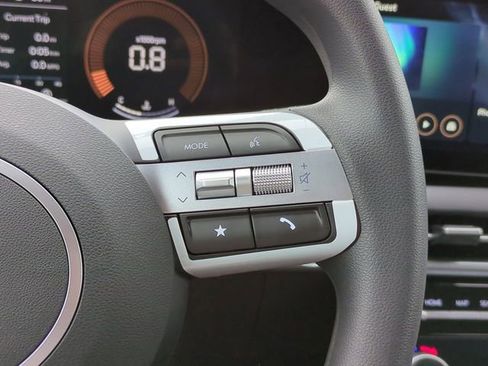 New 2026 Hyundai Tucson SEL FWD image 24