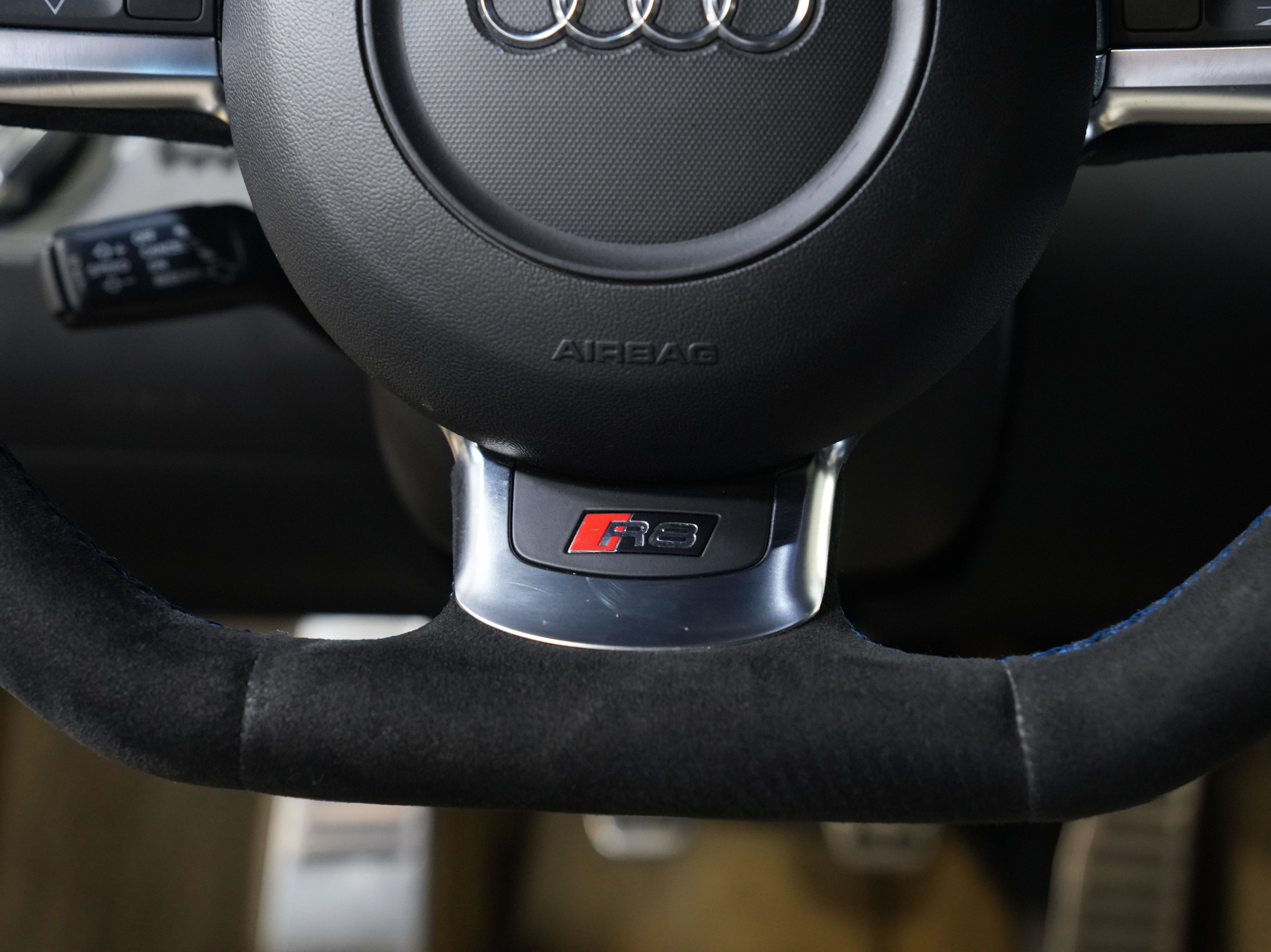 Used 2010 Audi R8 V8 AWD/4WD image 36