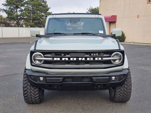 Used 2023 Ford Bronco Outer Banks image 6